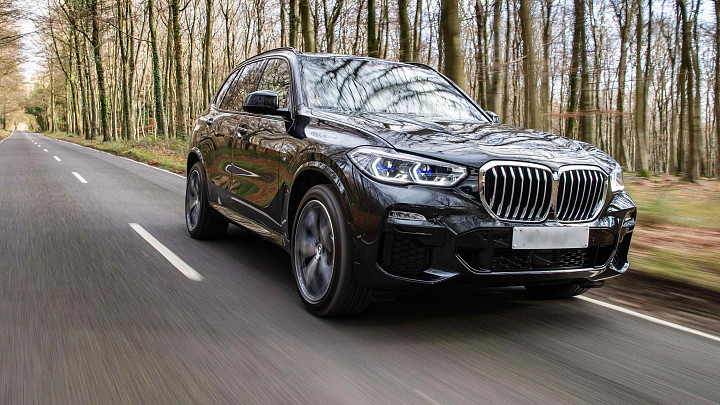 У владимирца в доход государства конфисковали премиальный кроссовер BMW